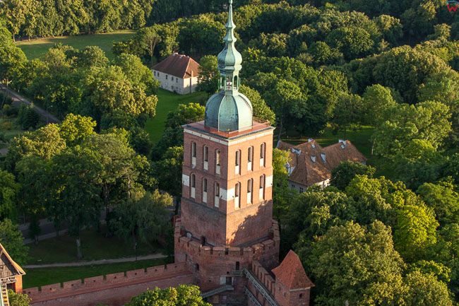 Frombork, Dzwonnica - Wieza Radziejowskiego. EU, PL, Warm-Maz. Lotnicze.
